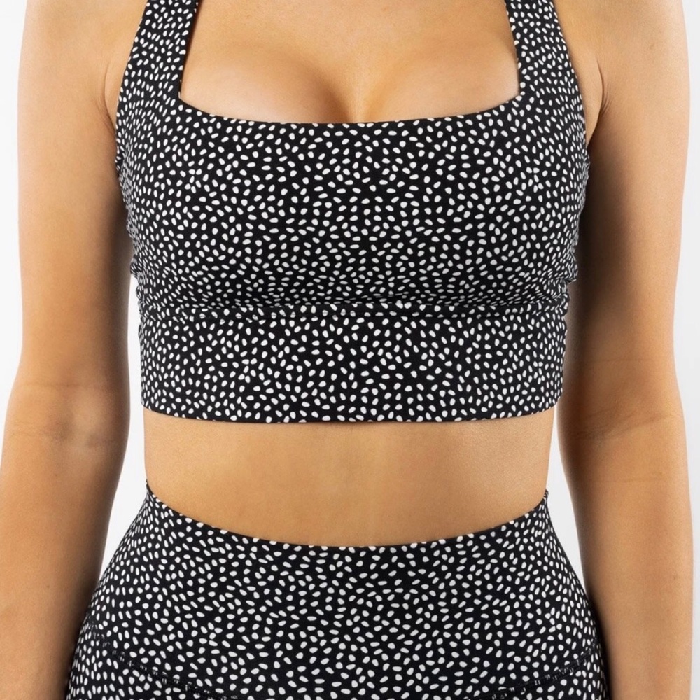 Buffbunny bossy print size M revolution sports bra